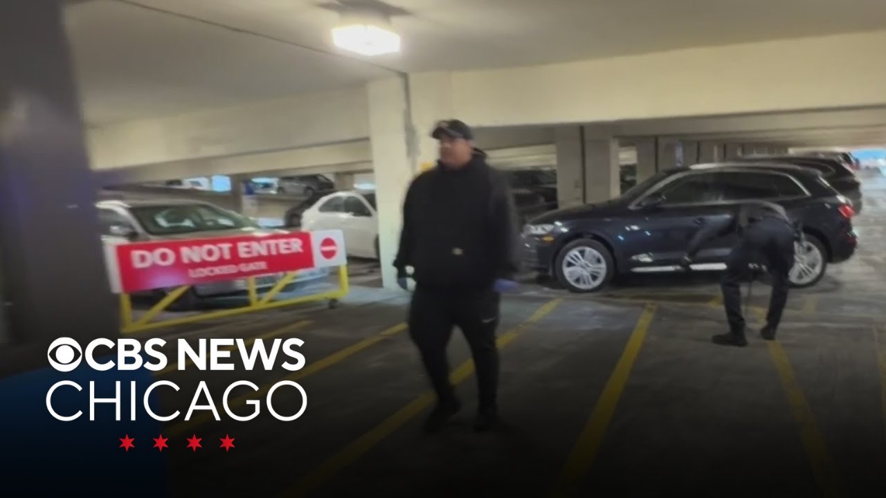 Shooters at large in 2 deadly attacks on Chicago's West Side