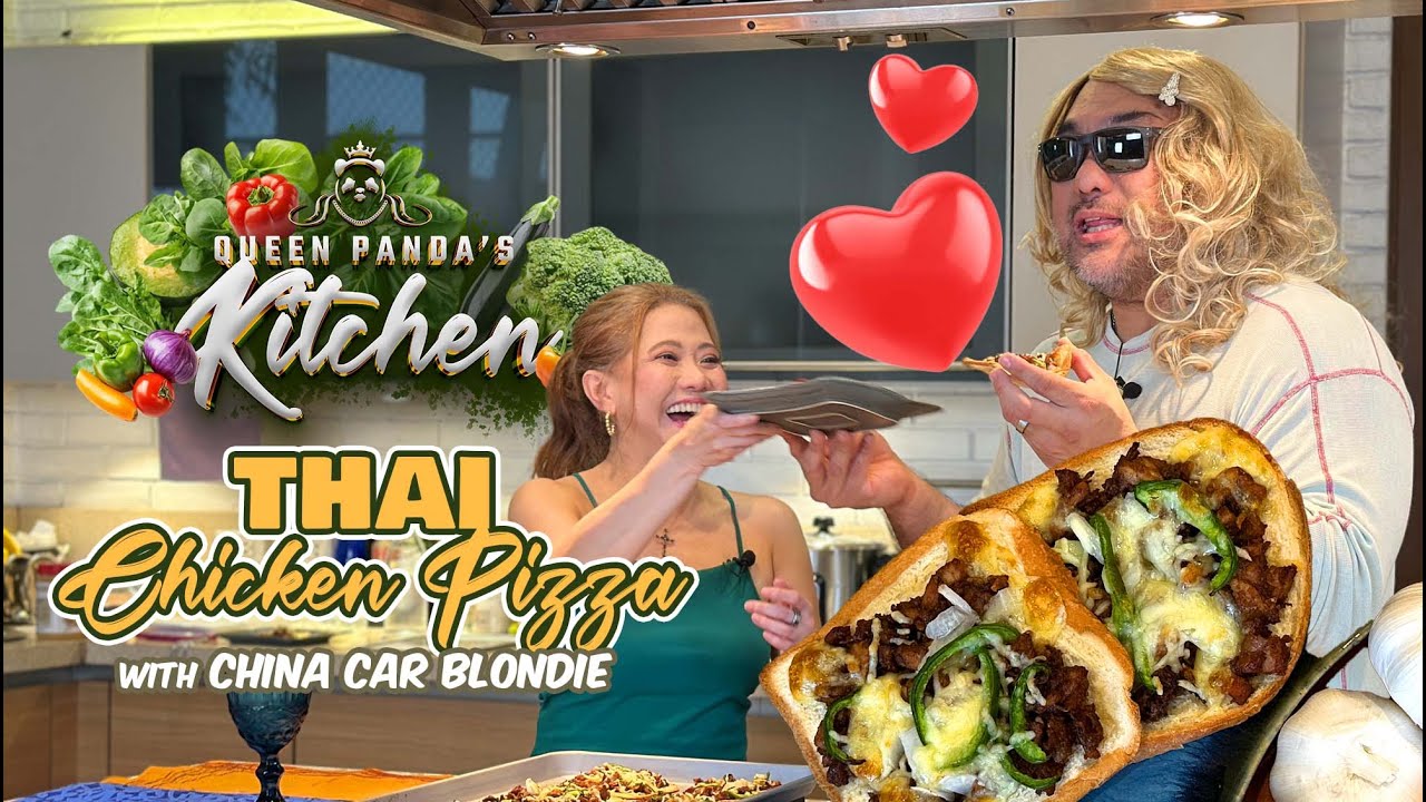 Thai Chicken Bread Pizza ft. China Car Blondie! 🍕🇹🇭 | Queen Panda's Kitchen