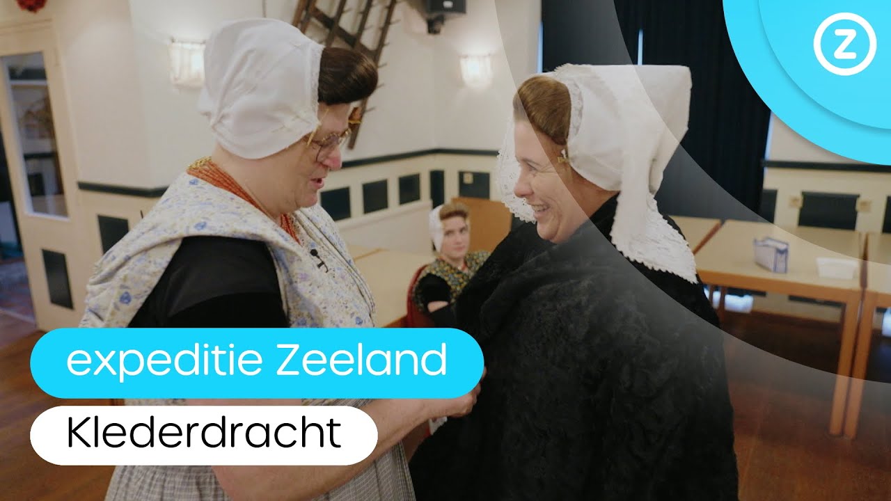 ZEEUWSE tradities, zoals KLEDERDRACHT, verdwijnen, zo zag de KLEDERDRACHT eruit