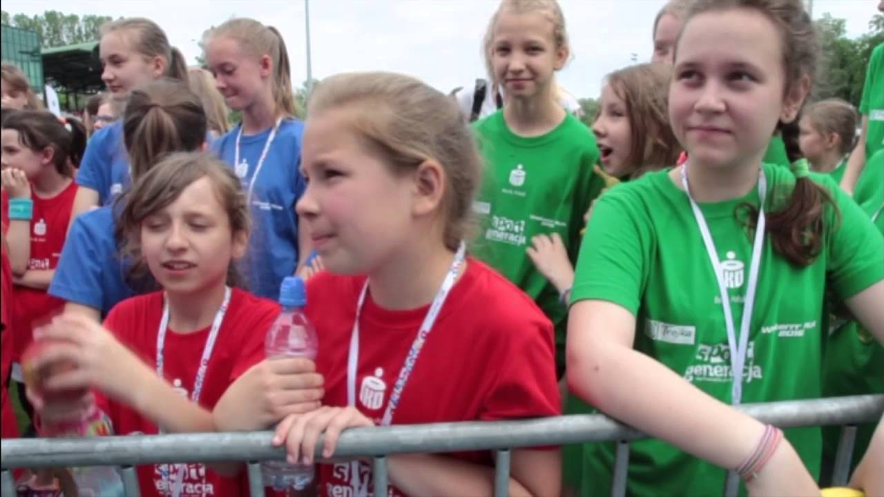 Sportowy rekord uczestnik&oacute;w. Z olimpijczykami pobiegło ponad 600 dzieci