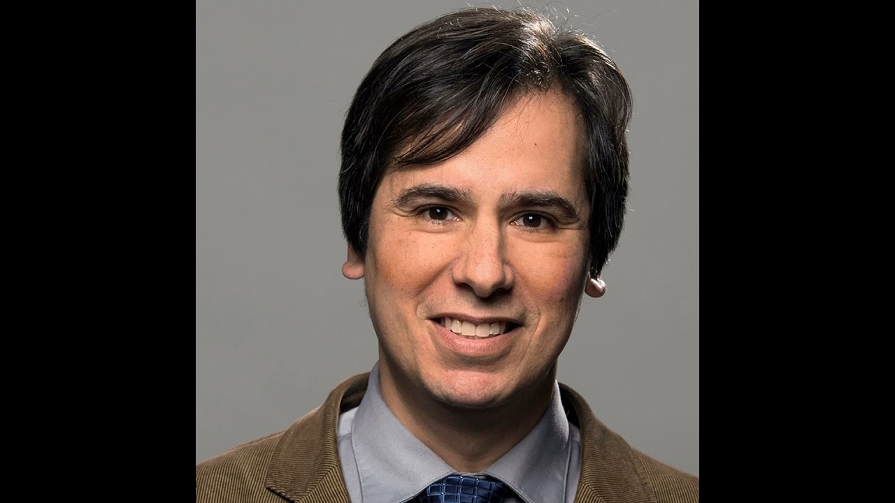 You know that political memoir you pretend to have read? Carlos Lozada read it