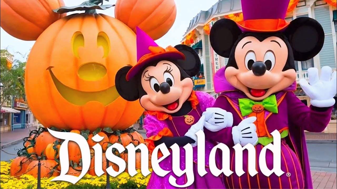 🔴🎃 LIVE: Halloween Night 2025 At Disneyland! ✨ Halloween Screams 🎉 Paint The Night 🌟 Rides
