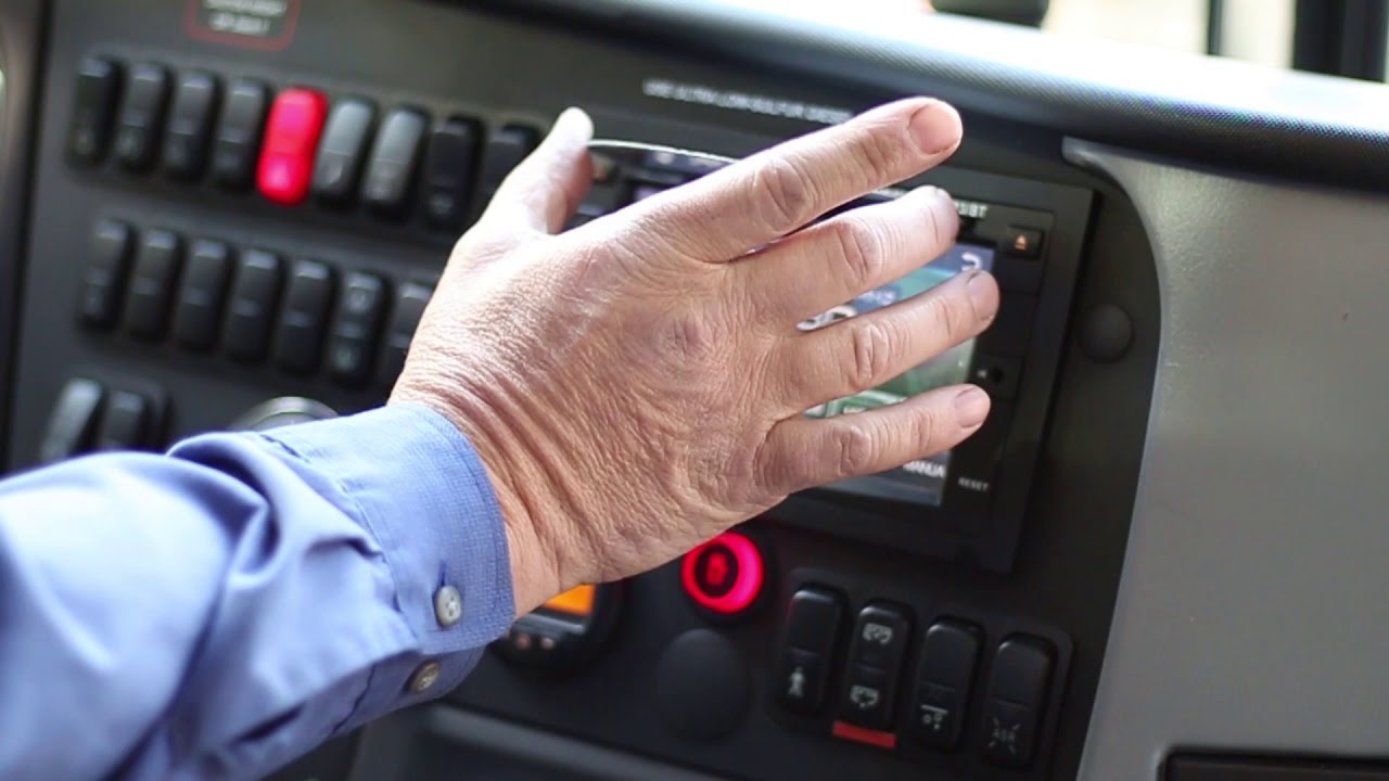 Audio/Video System Operations in a Vanhool TX & CX 2018 and Newer