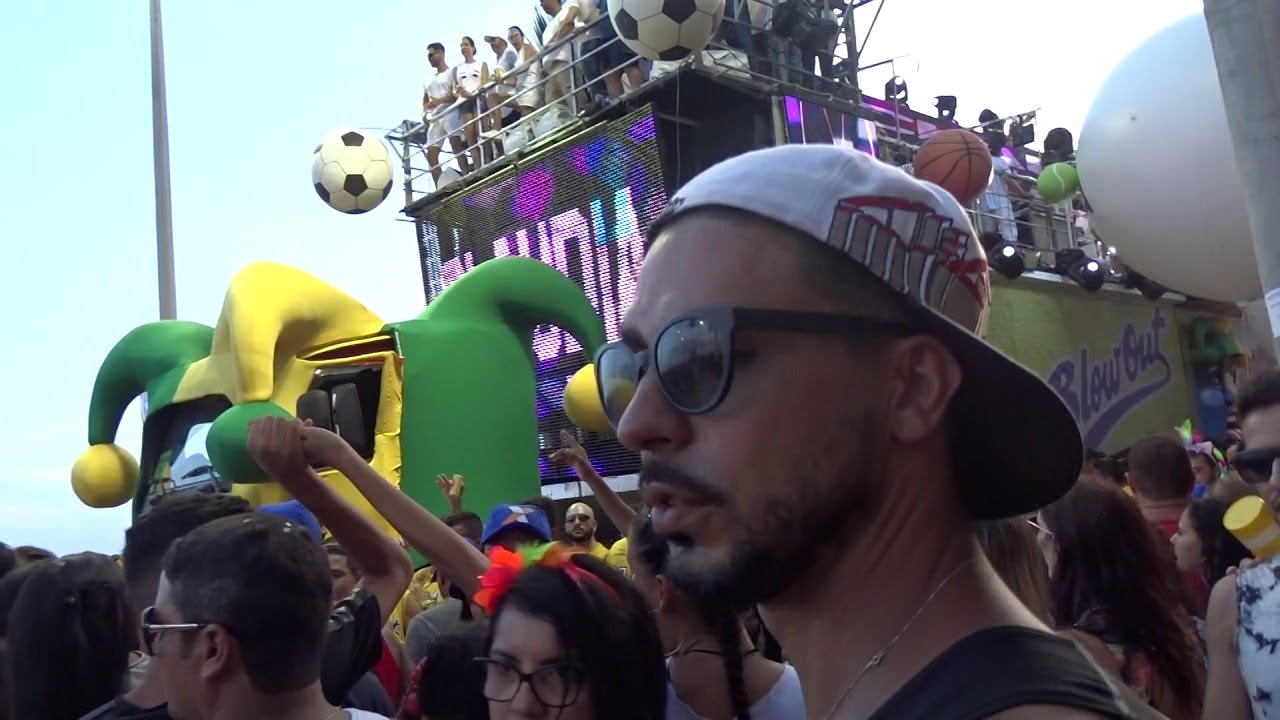 CLAUDIA LEITTE | BANZEIRO + PESADÃO | BLOCO BLOW OUT CARNAVAL 2018