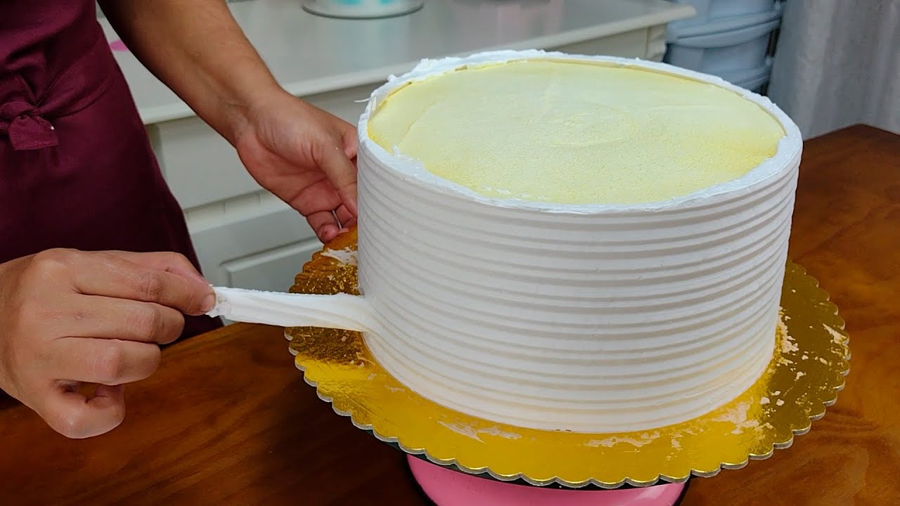 CACHEPÔ VAZADO COM FITA DE CETIM / UMA NOVA TENDÊNCIA EM DECORAÇÕES DE BOLO / @PARIS CAKE DESIGNER