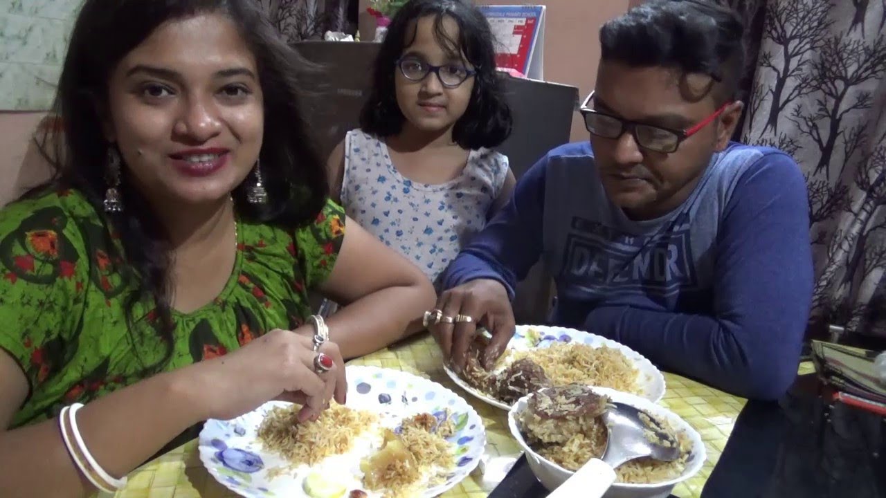 Nabami Special Outing & Eating - Mutton Biryani - Egg Roll - Kolkata Food Lovers