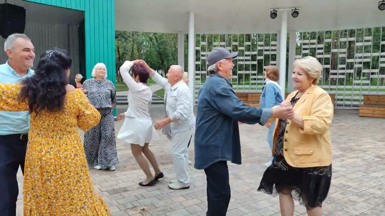 Любовники........23.08.25.