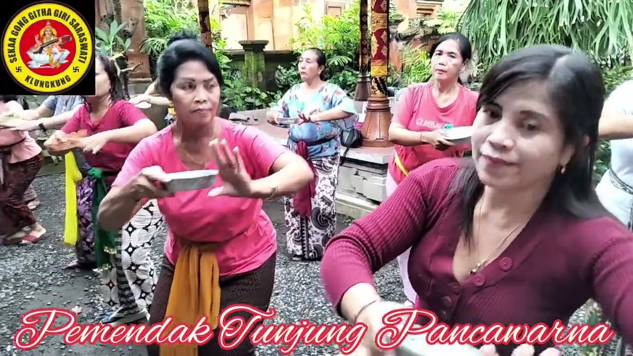 Latihan di Puri Agung Saraswati Klk