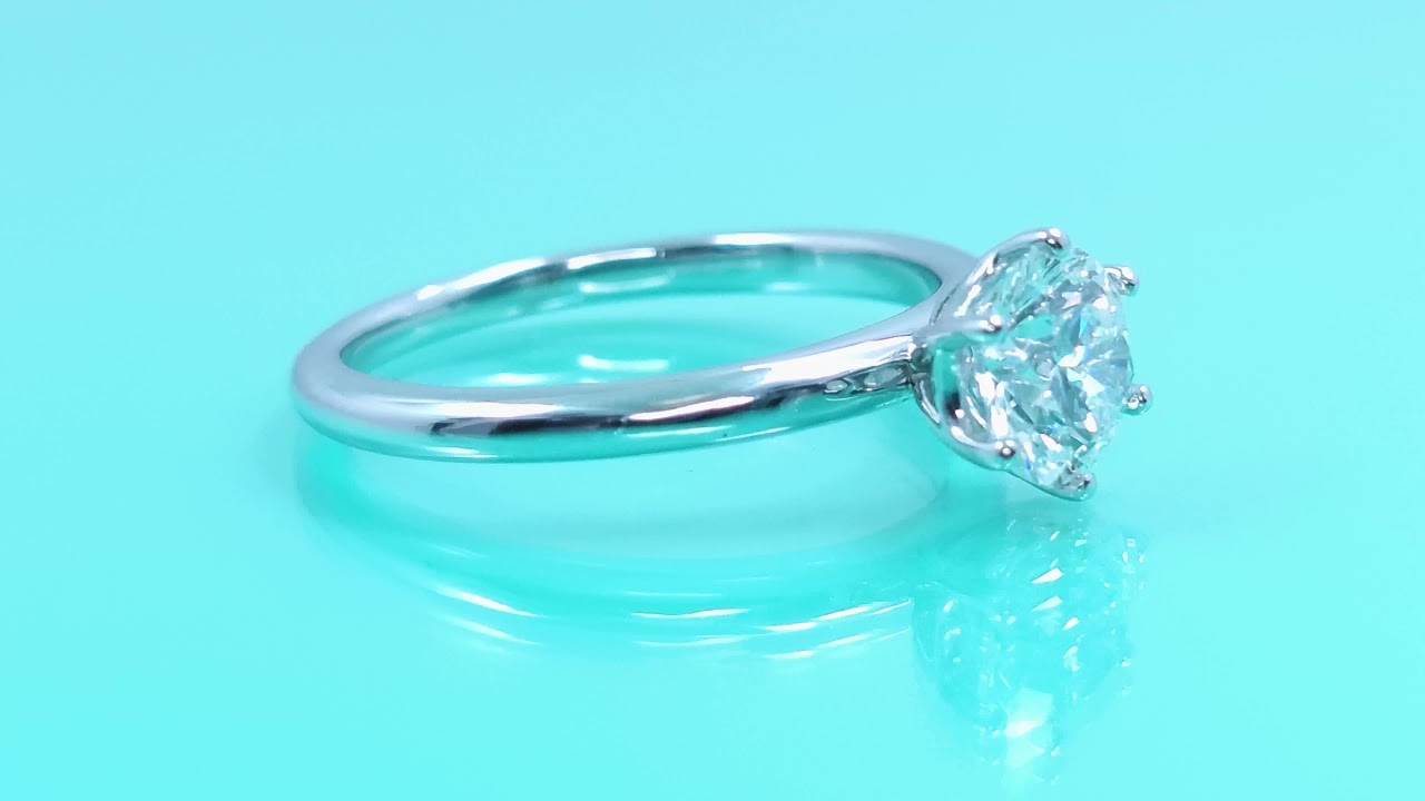 Mesmerizing solitaire engagement ring 1.20 (ctw) in 14k gold