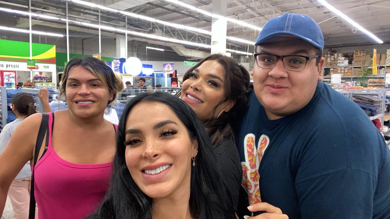 Haciendo la despensa en Walmart