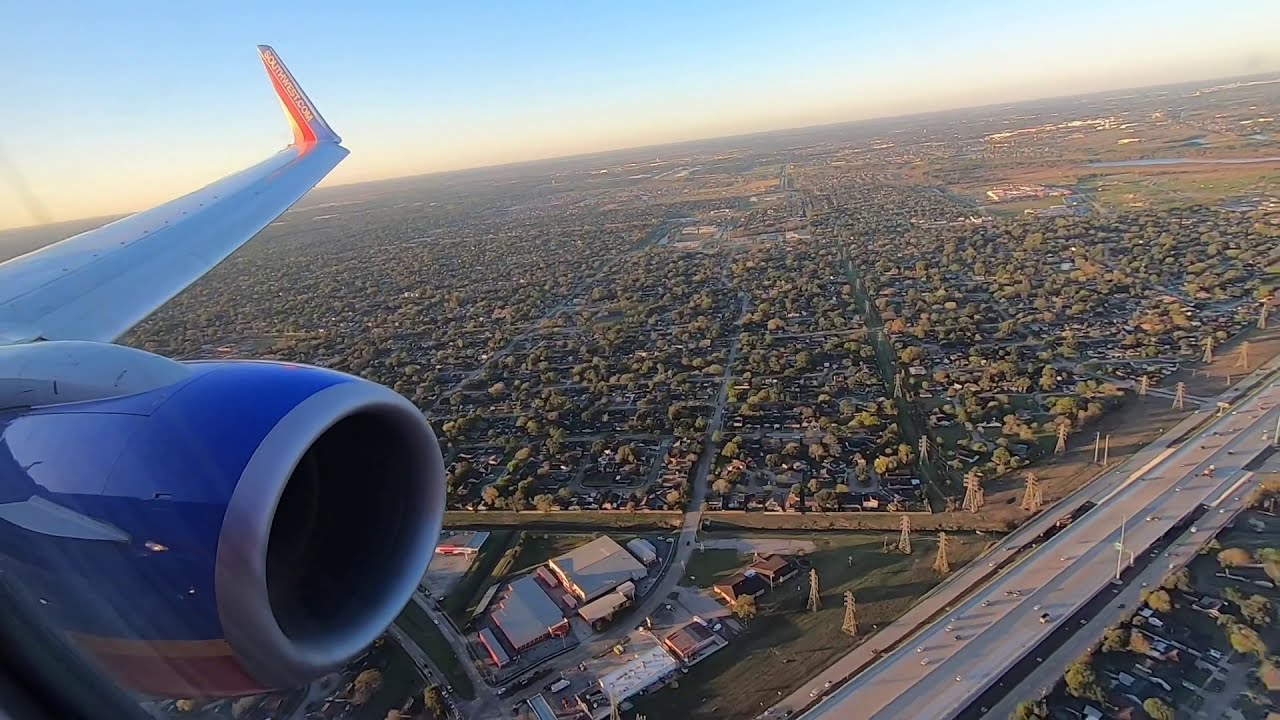 Southwest Airlines Morning Landing in Houston (Hobby)