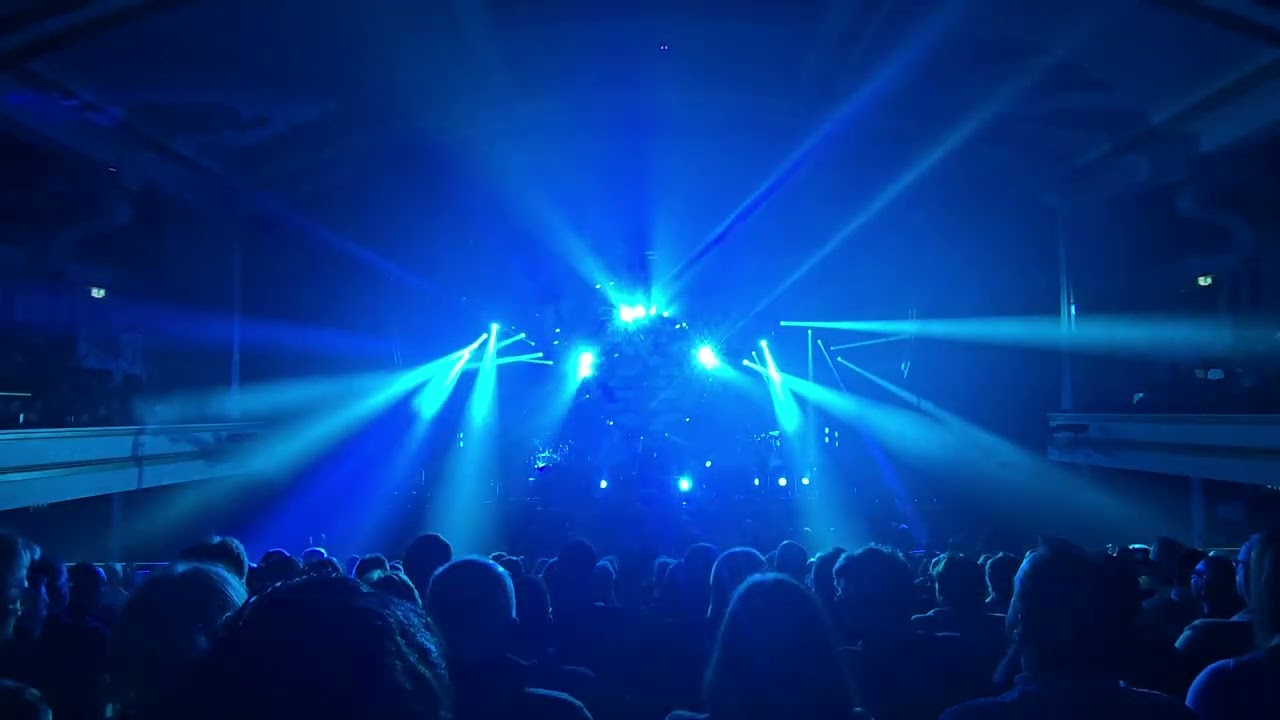 @britfloydofficial  run like hell de  montfort hall  04/03/2025