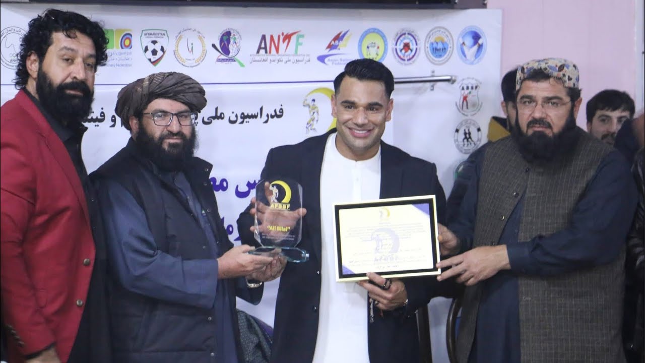 استقبال گرم مردم افغانستان از حضور علی بلال در کابل A Warm Welcome in Afghanistan for Ali Bilal