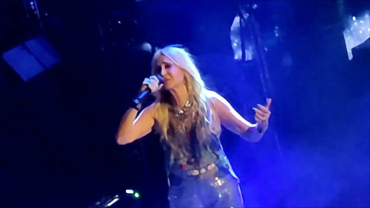 Anna Vissi ⚡ Γκάζι ⚡ hotel ermou 8 ⚡ 1*3*24 #music #musicvideo
