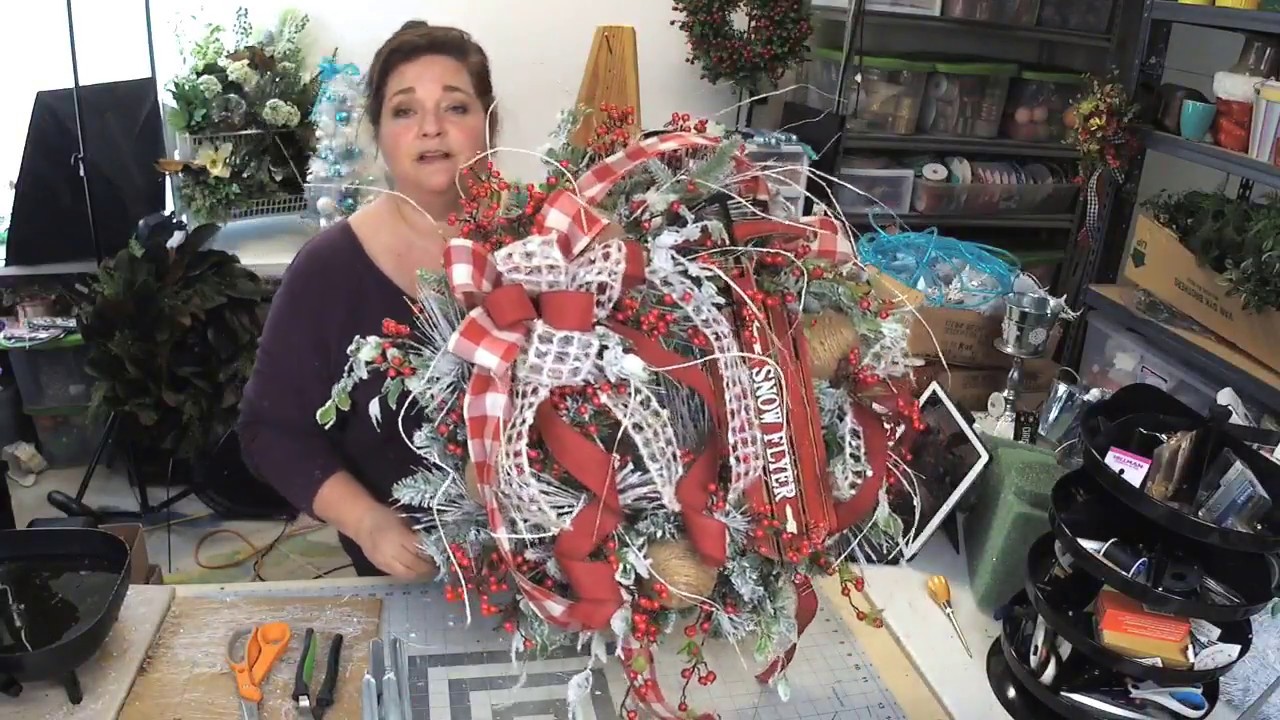 Tips for Adding Dimension To Your Wreaths for a Professional Look