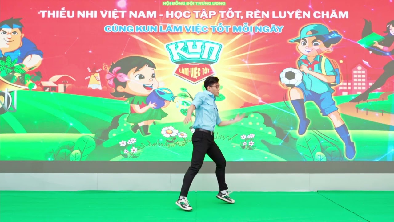 Đường đến khung thành