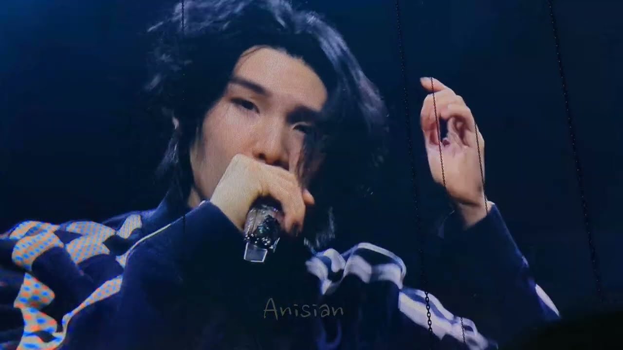 [230429] Soundcheck 해금 (Haegeum) + 사람 (People) + give it to me SUGA | AGUST D Concert Fancam in NJ