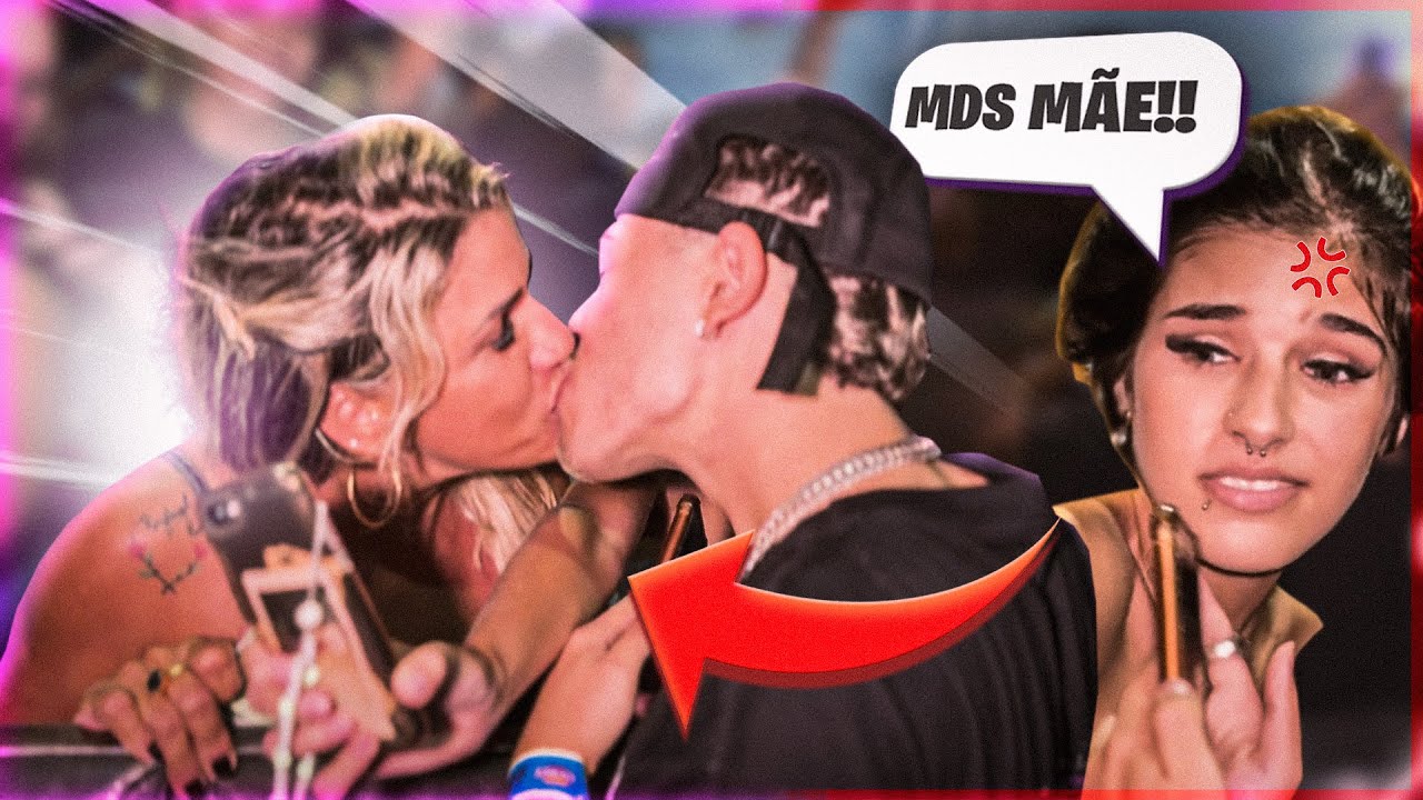 A MÃE BEIJOU O MCLOVIN NA FRENTE DA FILHA - Baile da Arena