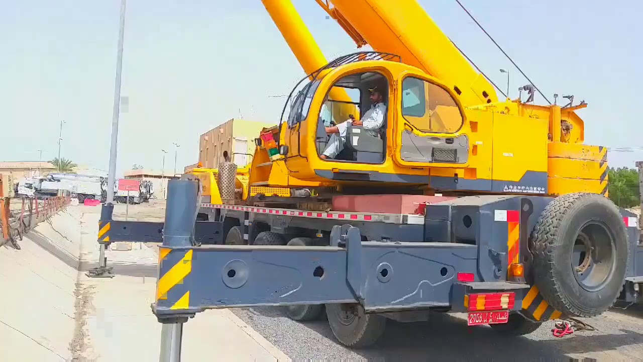 Xcmg Mobile Cranes | Xcmg 100 Ton lifting Bobcat| Heavy lifting Equipments