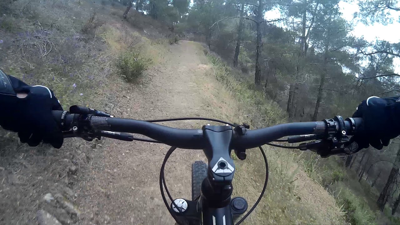 Stavros tou Ayiasmati... Trail maniacs.