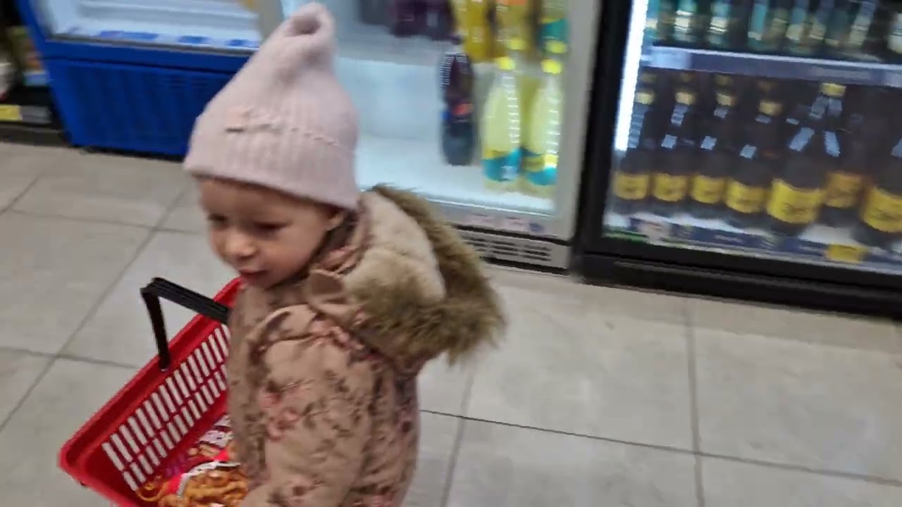 OVAKO MIA SHOPPINGUJE!