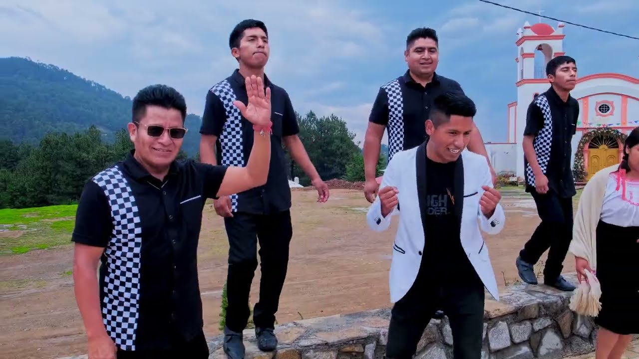 El Navegante / Los Amos Del Pueblo ft. Corazón Mixteco