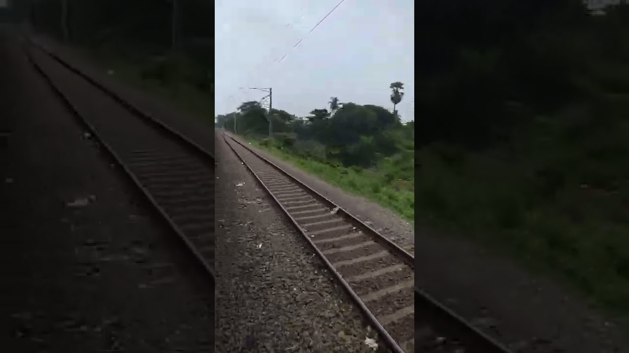 Live Train Running Track Change 😱