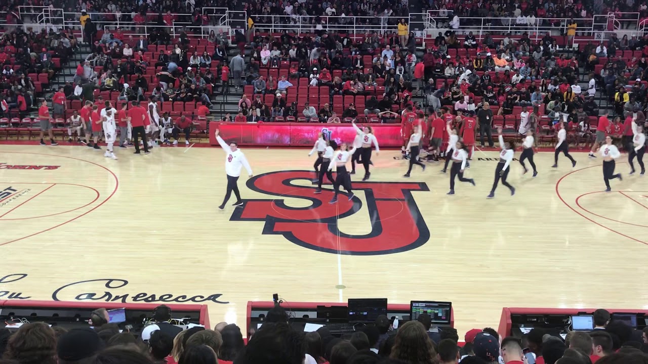 TipOff 2018 - St. John’s University Dance Team- Performance #2