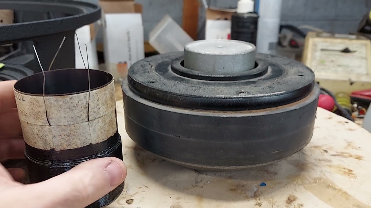 The Great Gap Video.  How to Center / Set the Voice Coil on a Subwoofer @RobotUnderground