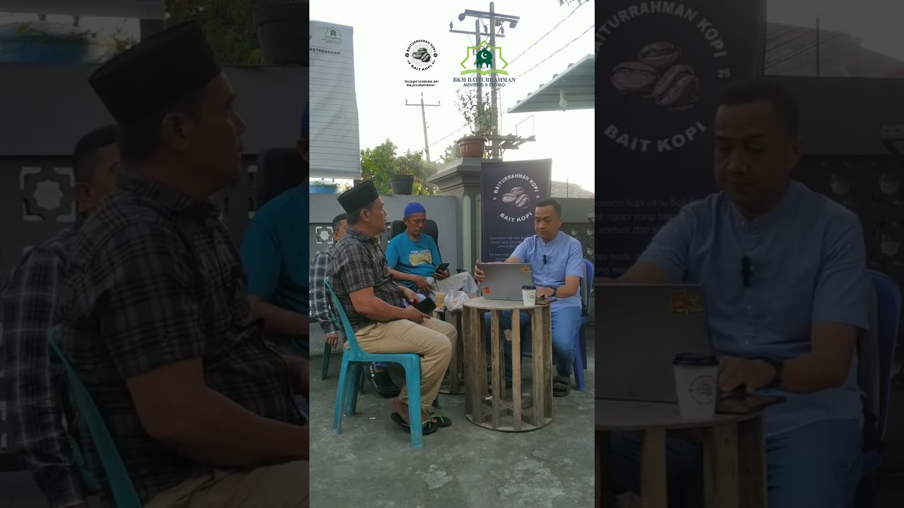Wawancara singkat dengan Ketua BKM Baiturrahman Jl. Menteng 2 Bromo Medan