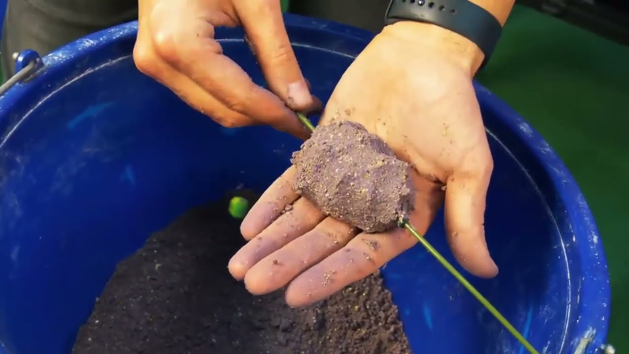 Nové N-Butyric návnady na léto: Haldorado N-Butyric Groundbait a Sprej