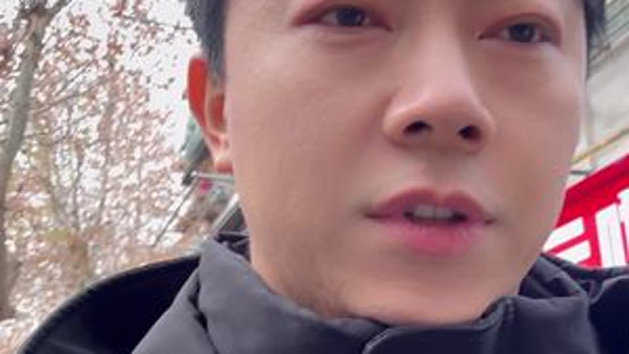 南京三七八巷，看看 100 元能吃些什么