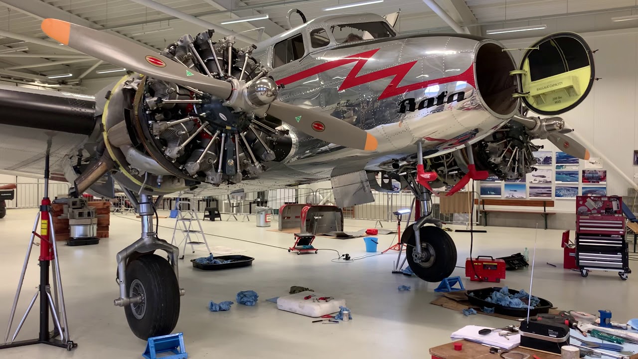 Lockheed L-10A Electra gear swing test