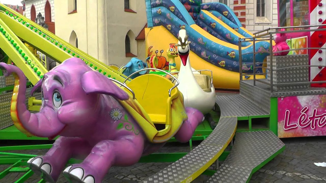 Barchan 2015 - ATRAKCE LABUTĚ / ATTRACTION BUNGEE SWANS OFF-RIDE