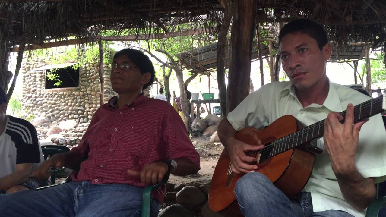 Como te Olvido (Guitarra) - Luis Egurrola