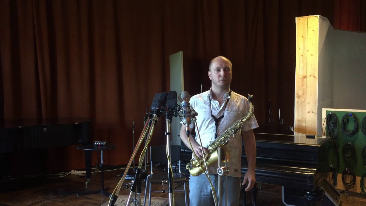 Microphone Shootout for alt saxophone 9pcs