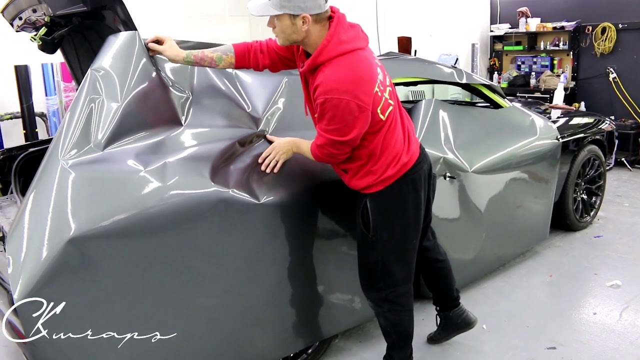 UP CLOSE VIDEO (POV) Dodge 392 Challenger Vinyl Wrap. How To Vinyl Wrap a Door
