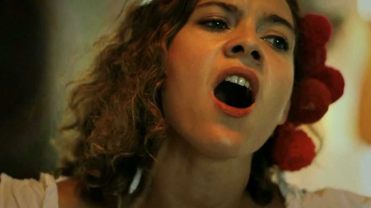 (HD) PALOMA DEL CERRO / OBSERVANDO: AMPLIFICADO (ARGENTINA)