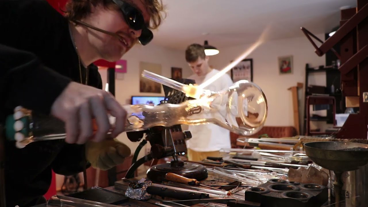Repairing a German Custom RooR Whitelines!