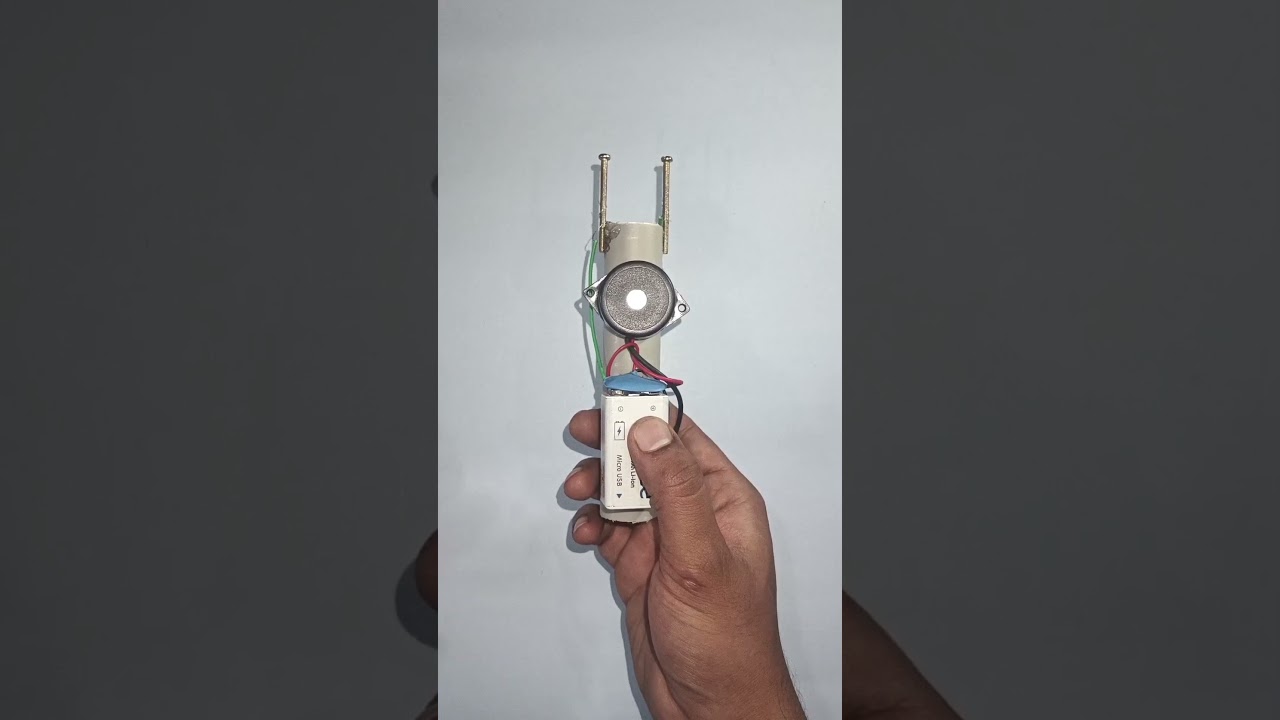 How to Make a Metal Detector at Home! ⚡