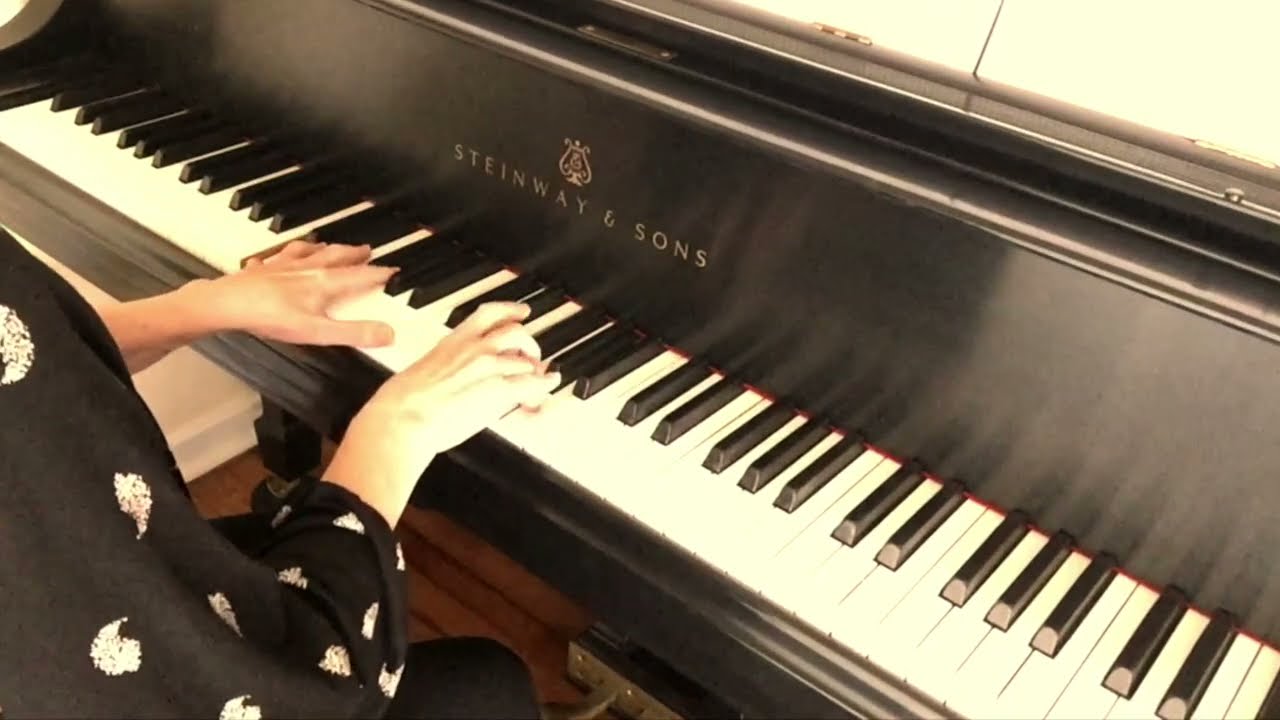 Feliz Navidad (Intermediate Piano Solo) - José Feliciano - Arranged by Lisa Donovan Lukas