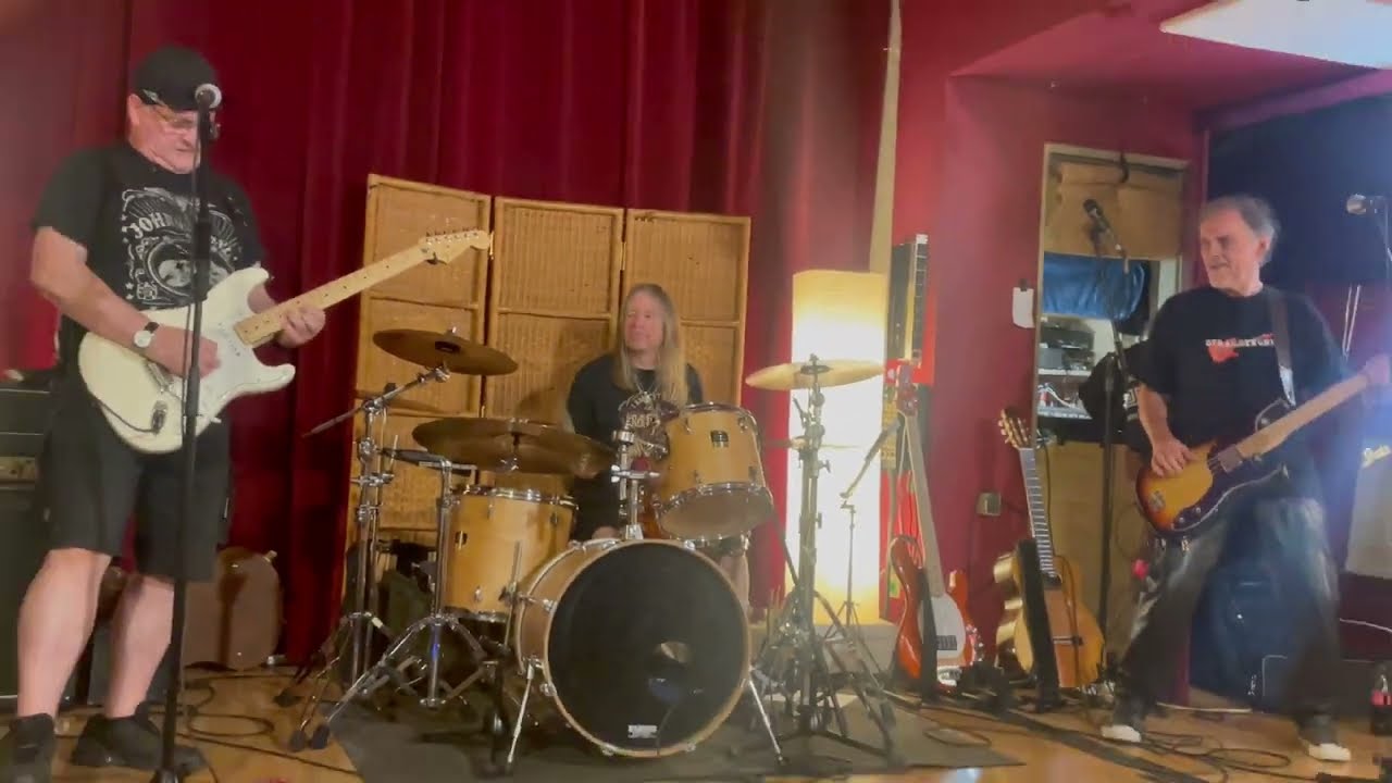 STRANZINGER - I brauch mein’ Rock ’n’ Roll (Live 2025)