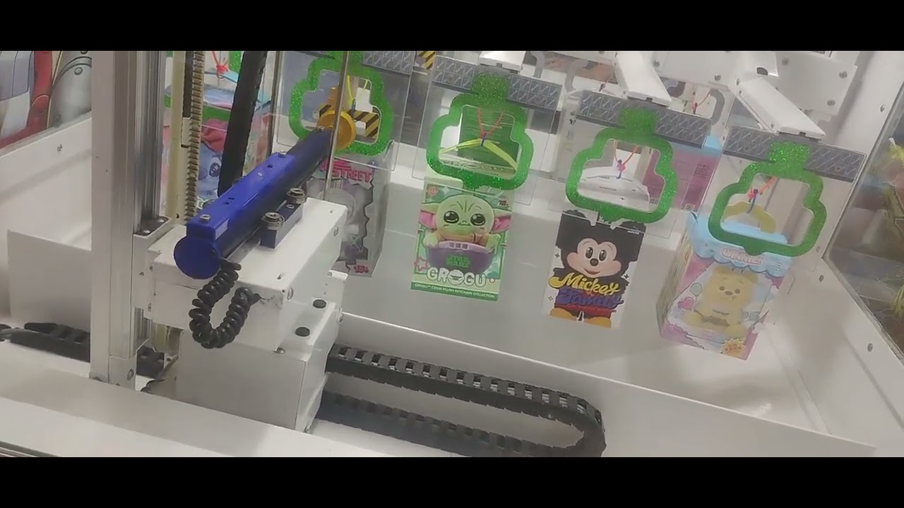 Play arcade games at Frank & sons