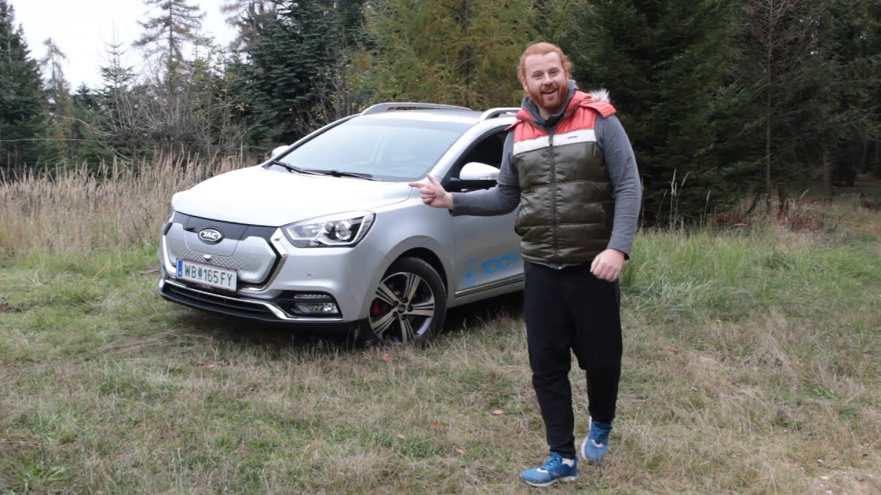 Mit tud egy &uacute;j k&iacute;nai elektromos aut&oacute; itt Eur&oacute;p&aacute;ban? JAC e-S2 teszt