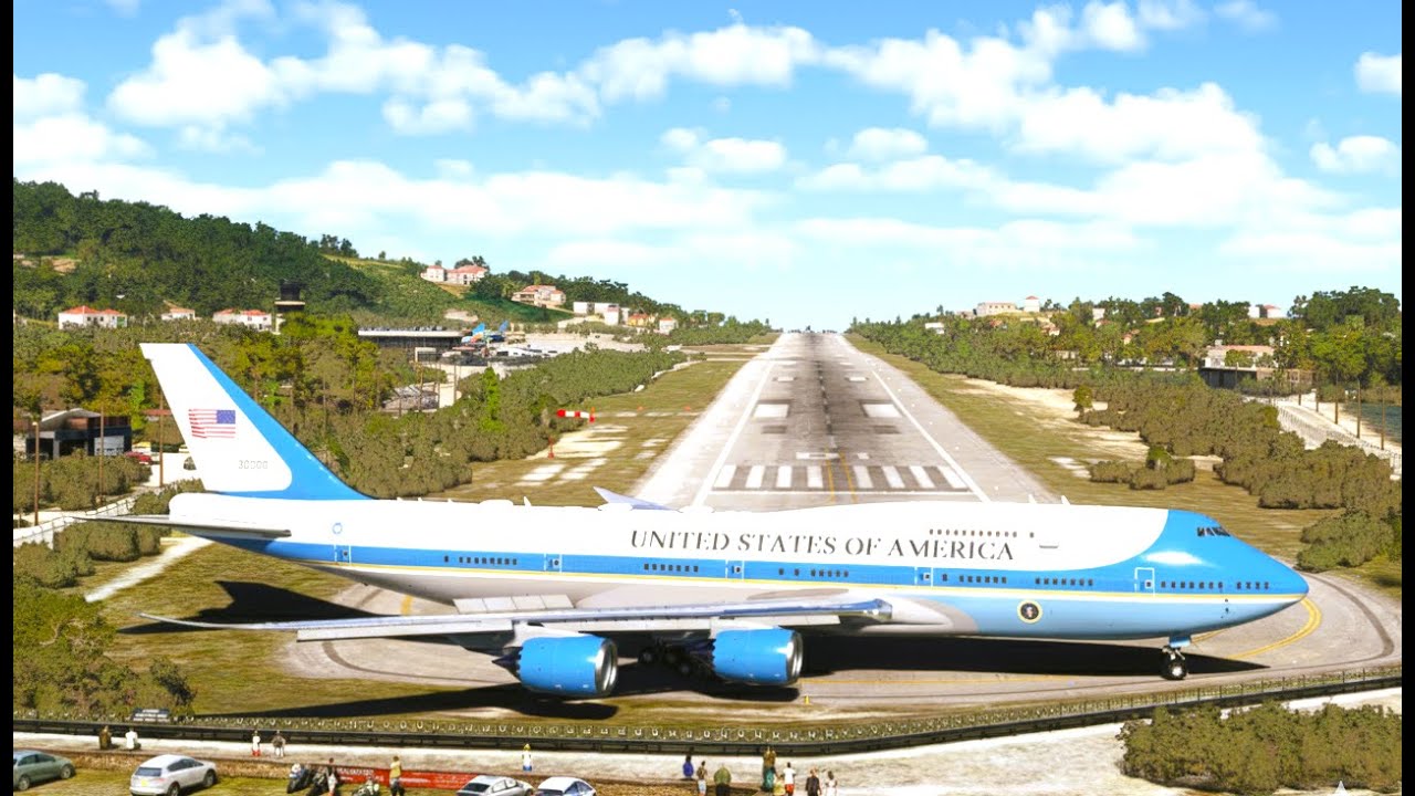 AIR FORCE ONE at the World&rsquo;s Most Extreme Beach Runway! INSANE CLOSE-UP