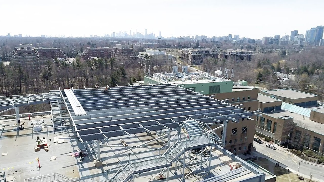 Sunnybrook's new rooftop helipad: construction