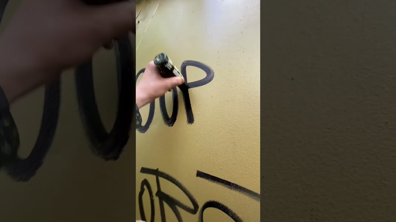 Funny tag video  #tagging #graffiti #markers #sovet #tag #cans #graffitiart