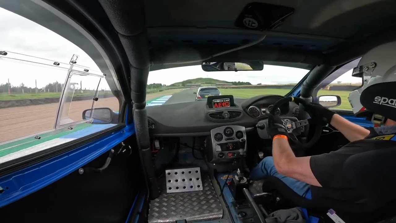 Blue Clio 197 @ Knockhill track day 31/07/25 