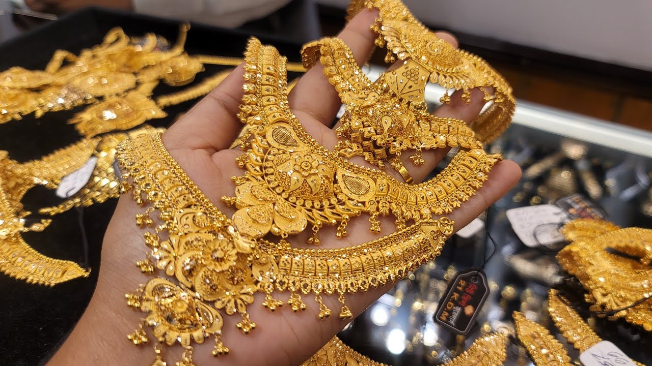 সোনার ৮ আনা হতে নেকলেস মিলন জুয়েলার্স/gold