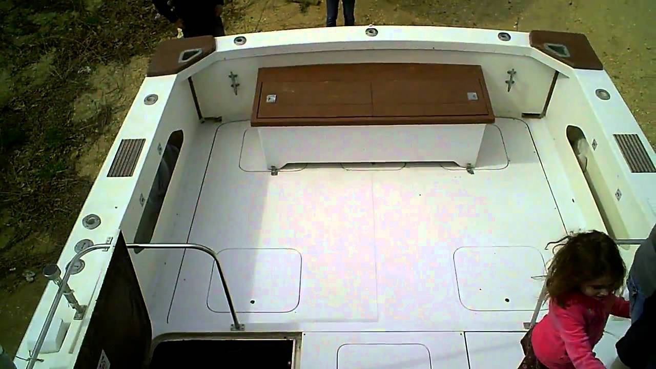 1973 28' Bertram